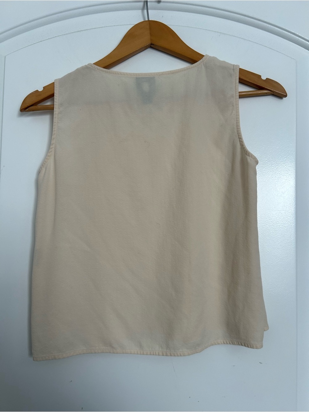 Eileen Fischer 100% Silk Cream Sleeveless Tank Top Size XS chic 90s minimalist - Picture 2 of 13